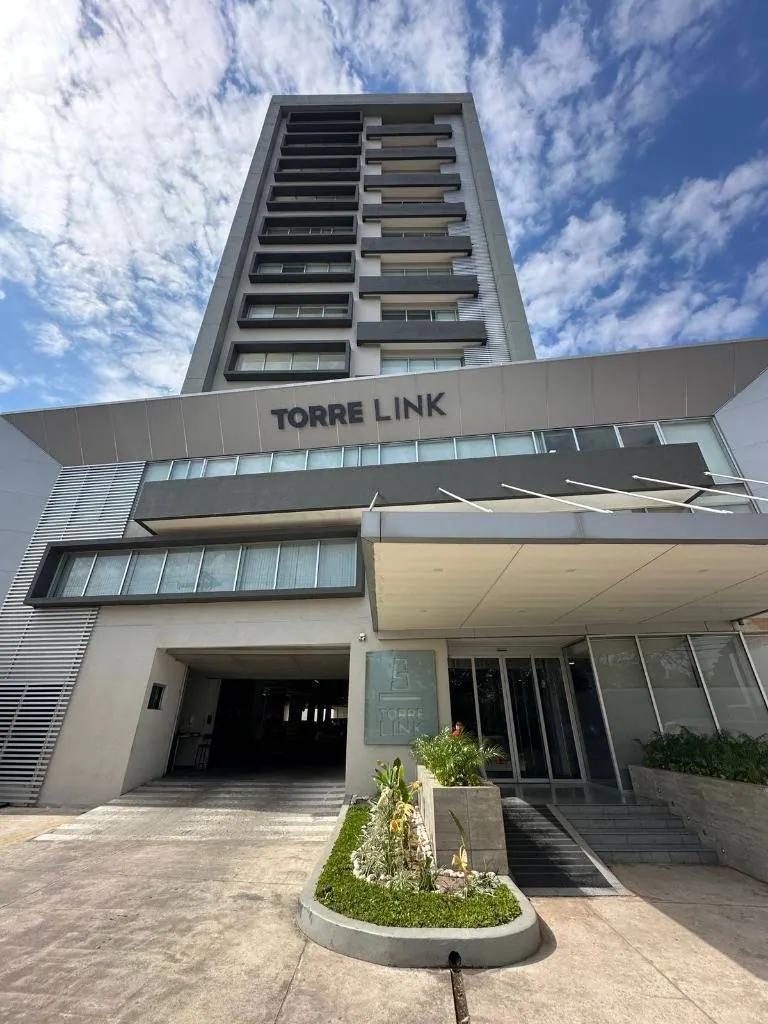 Oficina a estrenar en alquiler en Torre Link, Zona Oeste: foto 1 de 2