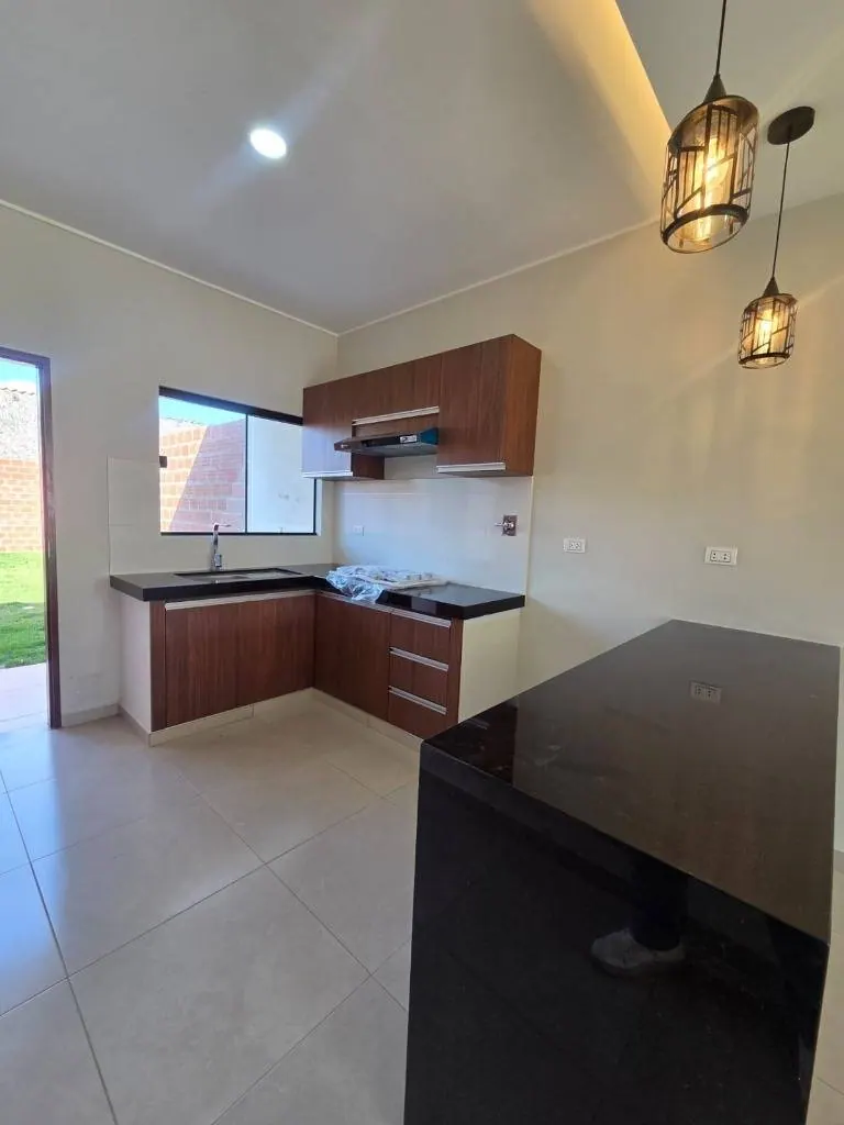 2-bedroom house for sale in Valle Sánchez, Warnes: foto 3 de 16