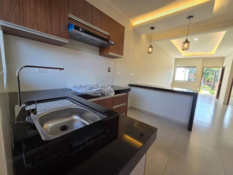 2-bedroom house for sale in Valle Sánchez, Warnes: foto 6 de 16