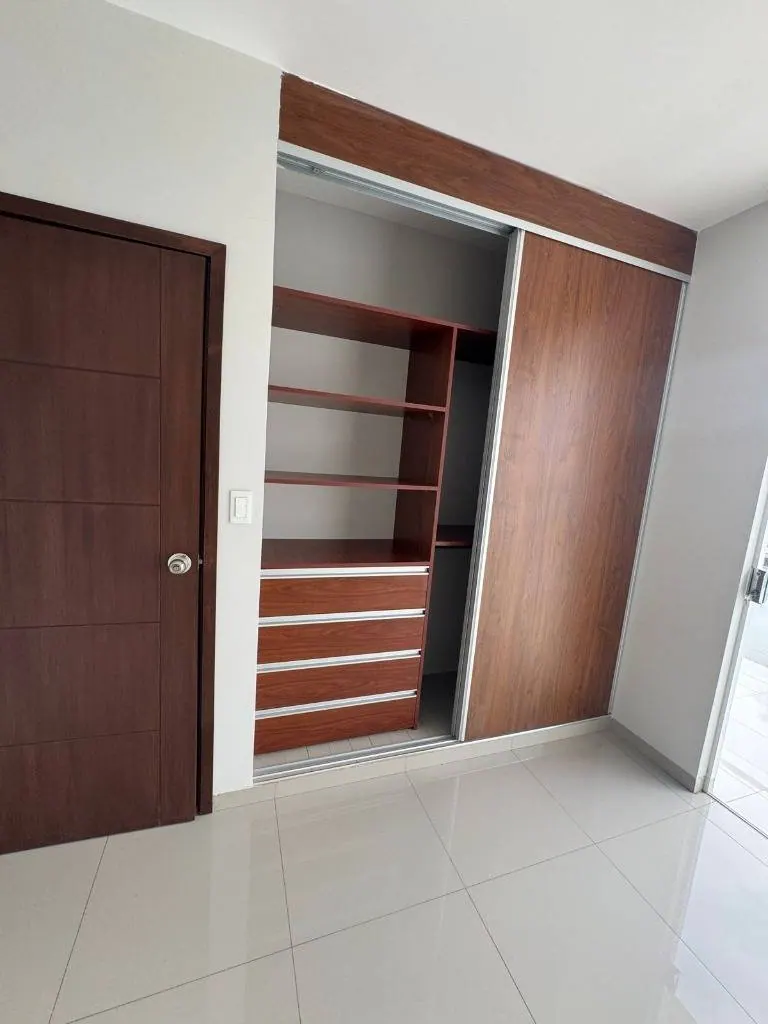 4-bedroom house for sale in the Barcelona gated community, km 9: foto 4 de 8