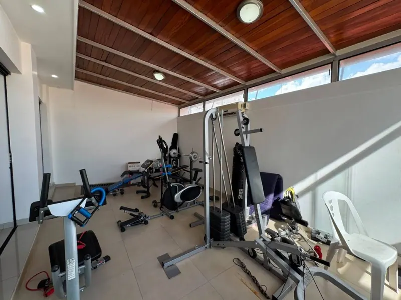 5-en-suite-bedroom house for sale in the Barrio Norte gated community: foto 2 de 55