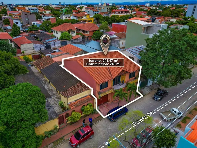Casa con departamentos independientes en venta en la Zona Norte: foto 3 de 17