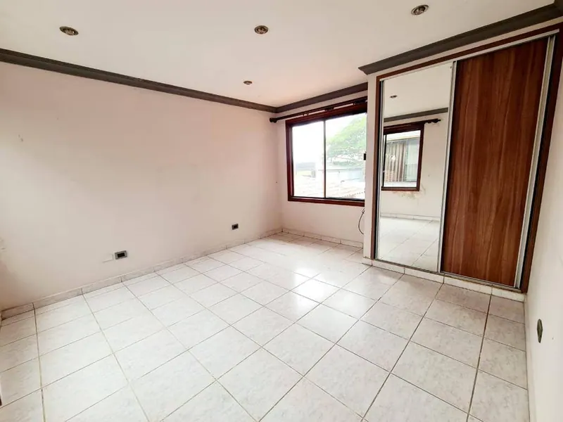 4-bedroom house for sale on Av. Santos Dumont, South Zone: foto 10 de 15