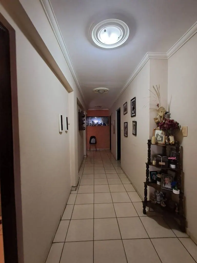 3-bedroom apartment for sale in the North Zone, with balcony: foto 6 de 10