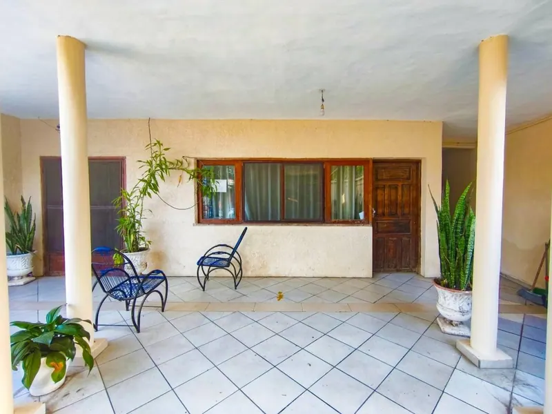 Casa comercial de 3 plantas en venta en la Zona Sur, 643 m²: foto 10 de 20