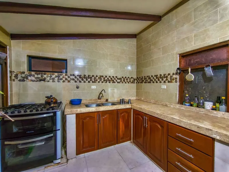 Casa comercial de 3 plantas en venta en la Zona Sur, 643 m²: foto 12 de 20