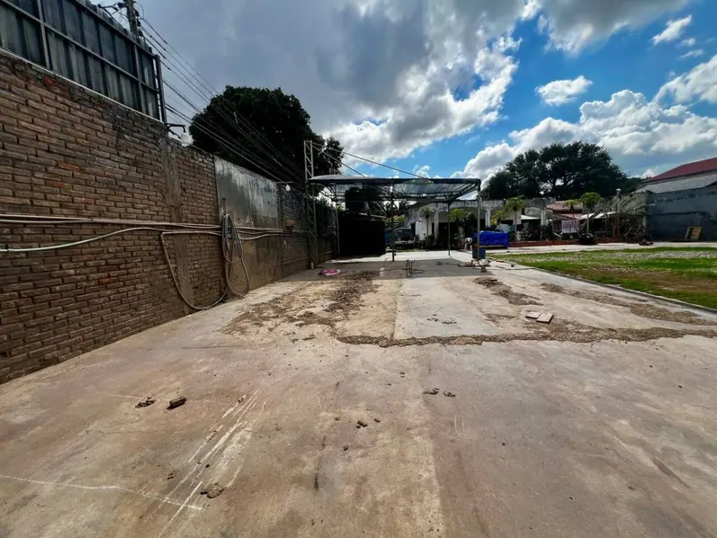 Commercial corner lot for rent in the North Zone, 946 m²: foto 5 de 14