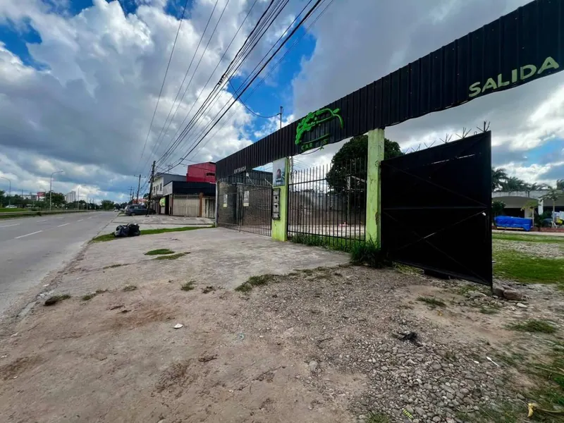 Commercial corner lot for rent in the North Zone, 946 m²: foto 13 de 14