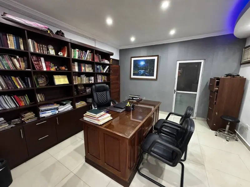 5-bedroom house for sale on Av. Alemana, 3rd ring: foto 11 de 31