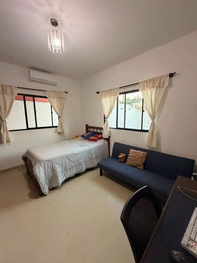 Casa de 5 dormitorios en venta en la Zona Sur, terreno de 297,45 m²: foto 8 de 16