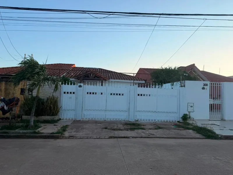 Casa de 5 dormitorios en venta en la Zona Sur, terreno de 297,45 m²: foto 16 de 16