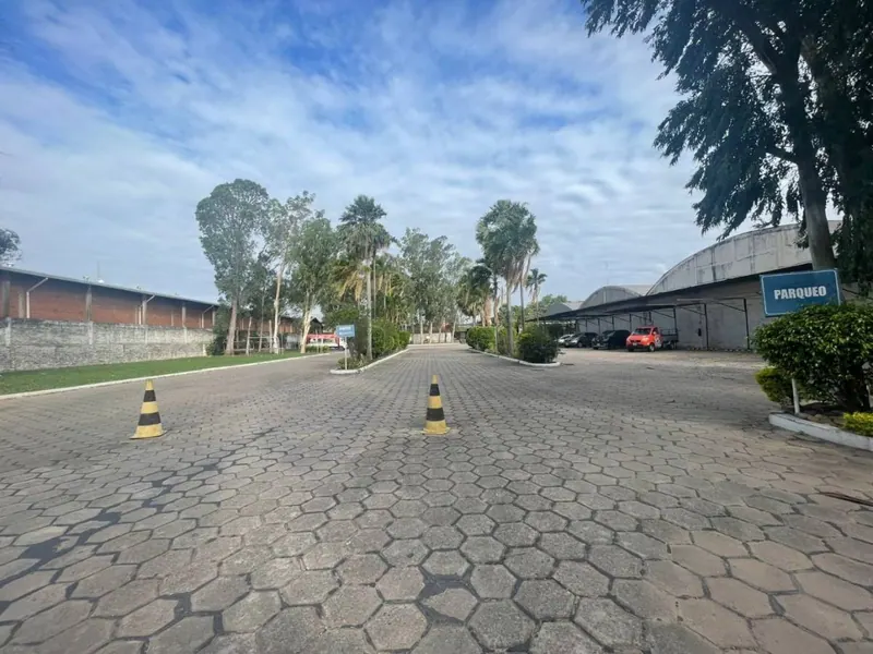 200 m² warehouse for rent in the Parque Industrial, East Zone: foto 2 de 5