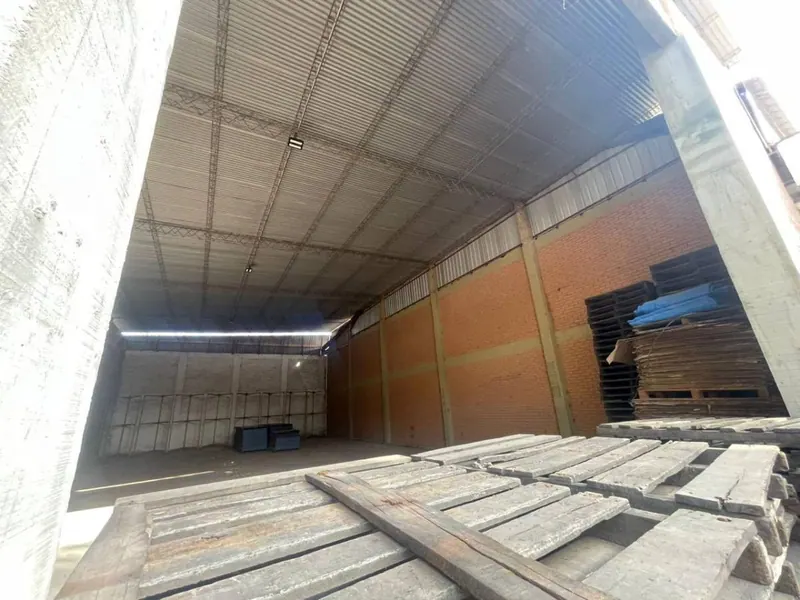 200 m² warehouse for rent in the Parque Industrial, East Zone: foto 4 de 5