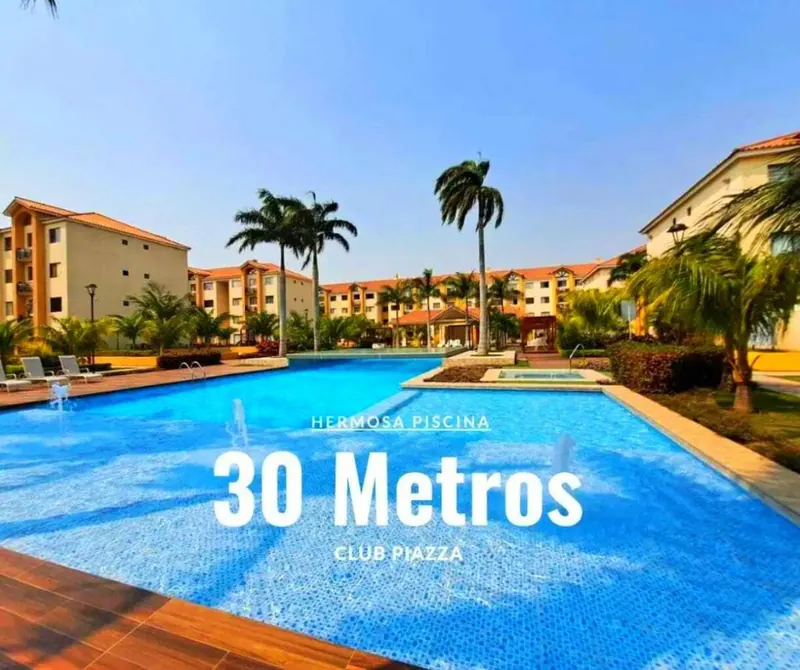 Departamento de 3 dormitorios en venta en el condominio Club Piazza: foto 2 de 20