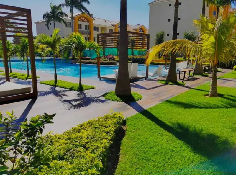 Departamento de 3 dormitorios en venta en el condominio Club Piazza: foto 1 de 20