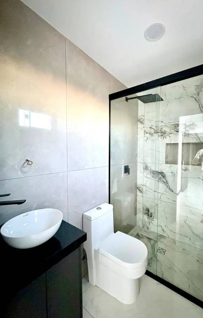 Departamento de 1 dormitorio en alquiler en Stone 3, Equipetrol: foto 2 de 5