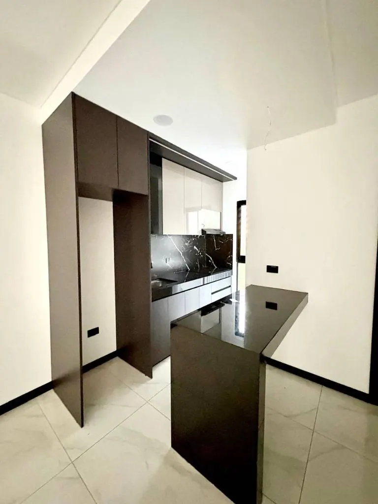 Departamento de 1 dormitorio en alquiler en Stone 3, Equipetrol: foto 5 de 5