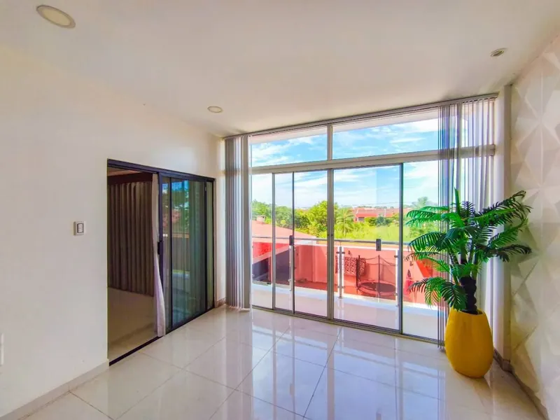 Casa de dos plantas en venta en la Urbanización Obelisco, Zona Este: foto 10 de 31