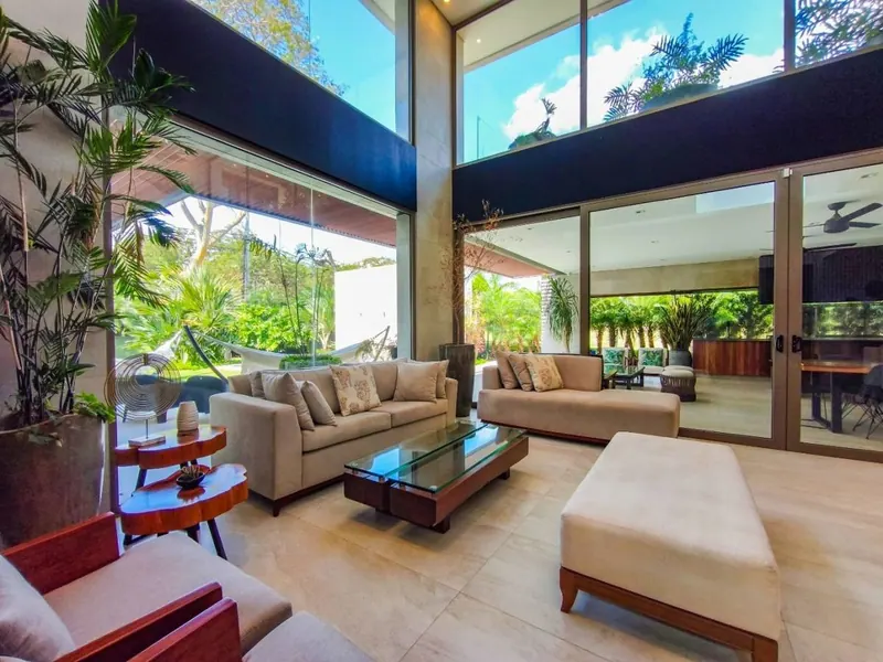 House with pool for sale in the Las Palmeras gated community, Urubó: foto 7 de 50
