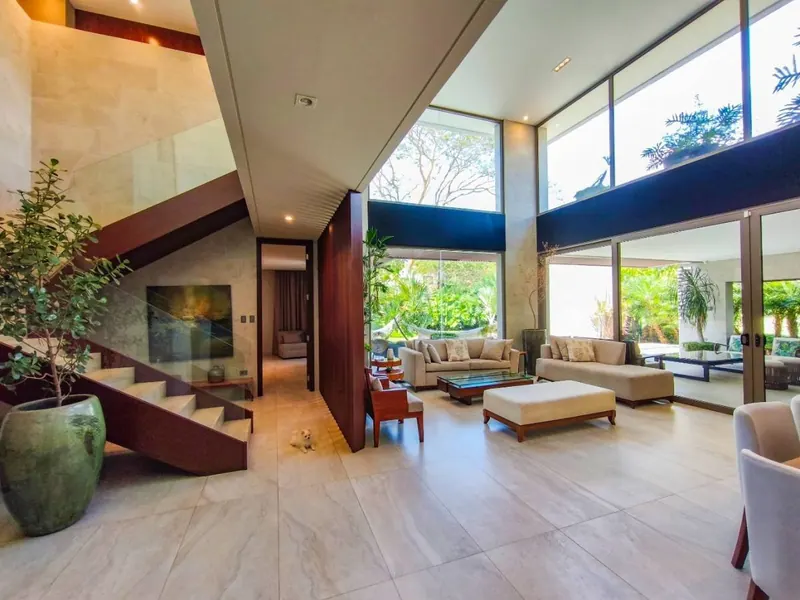 House with pool for sale in the Las Palmeras gated community, Urubó: foto 22 de 50