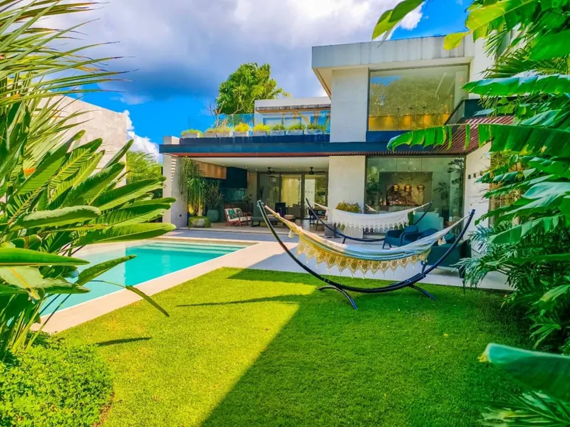 House with pool for sale in the Las Palmeras gated community, Urubó: foto 27 de 50