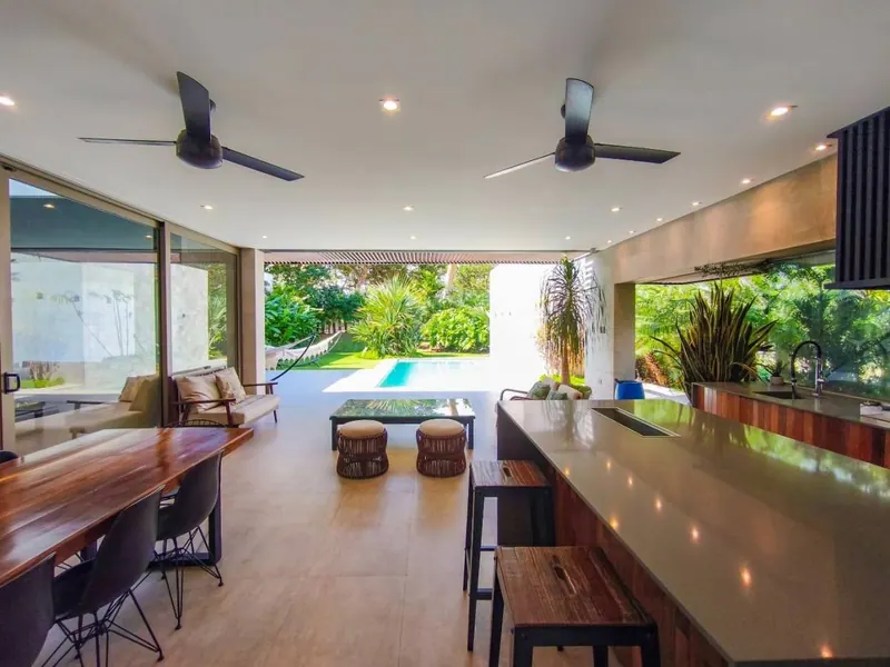House with pool for sale in the Las Palmeras gated community, Urubó: foto 36 de 50