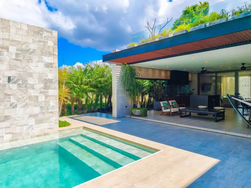 House with pool for sale in the Las Palmeras gated community, Urubó: foto 46 de 50