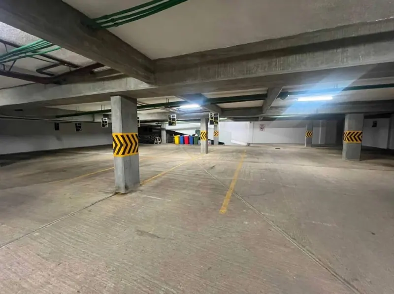 Parqueo de 12,5 m² en venta en Nano by Smart Studio, Equipetrol: foto 1 de 2