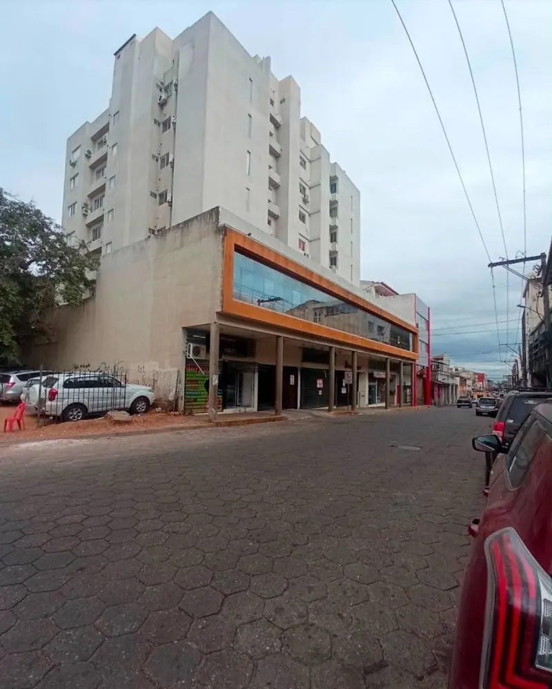 Departamento de 3 suites en alquiler en el Centro, calle Ingavi: foto 8 de 8