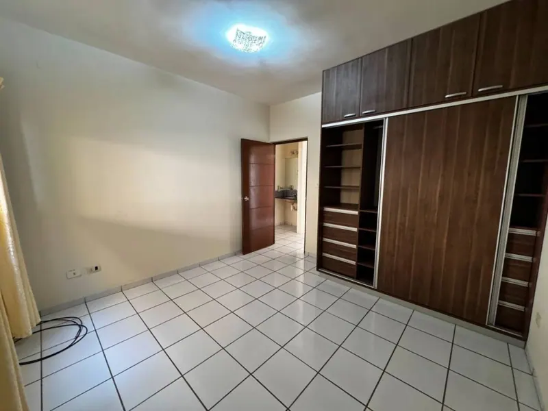 Departamento de 4 dormitorios en venta en el condominio Dos Hermanas