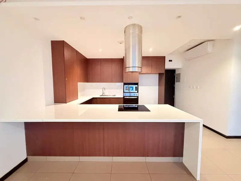 2-bedroom partly furnished apartment for rent at Swissôtel: foto 4 de 16