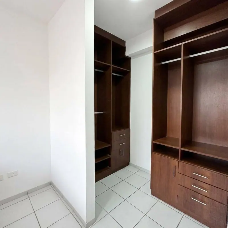Departamento de 2 dormitorios en venta en el condominio Dos Hermanas: foto 8 de 11