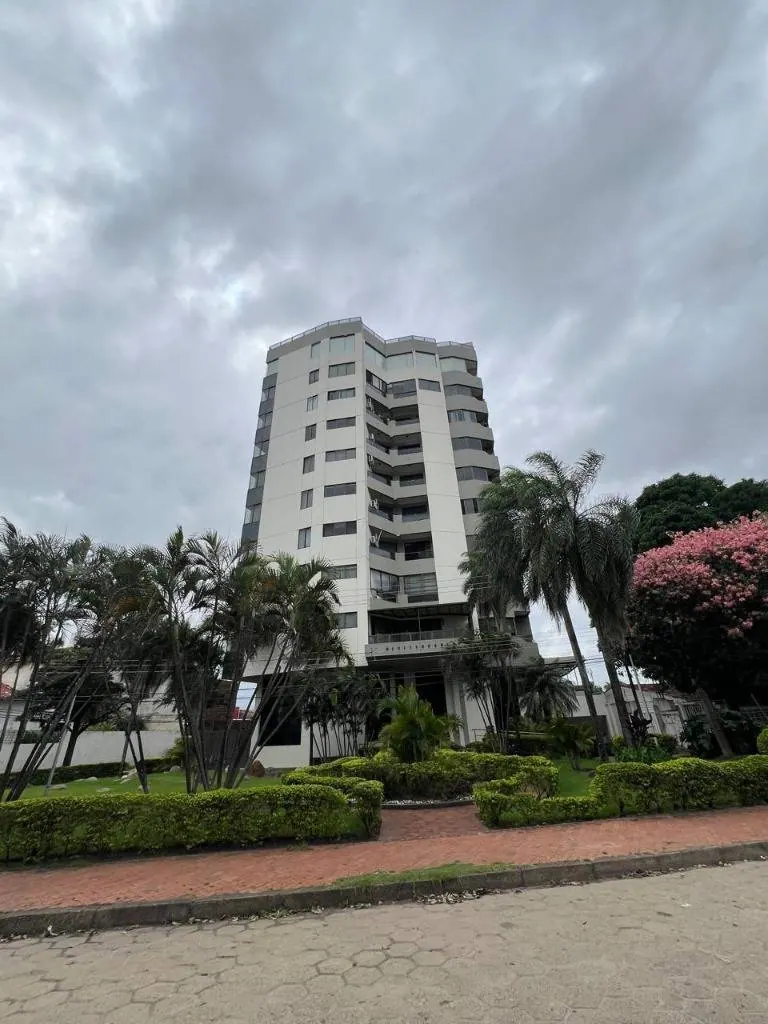 Departamento de 4 dormitorios en venta en el edificio Mediterráneo