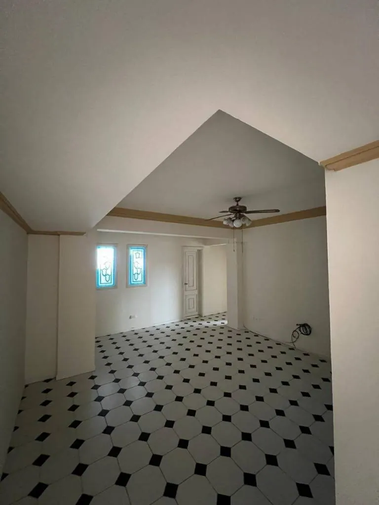 Departamento de 4 dormitorios en venta en el edificio Mediterráneo: foto 9 de 10