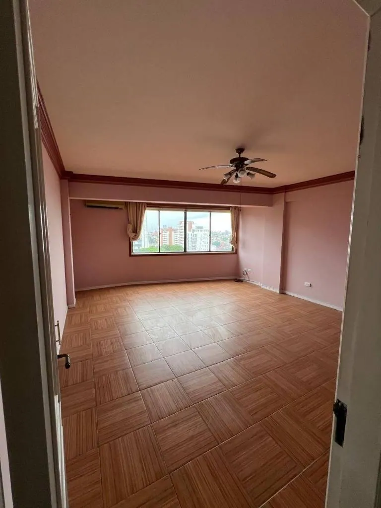 Departamento de 4 dormitorios en venta en el edificio Mediterráneo: foto 10 de 10