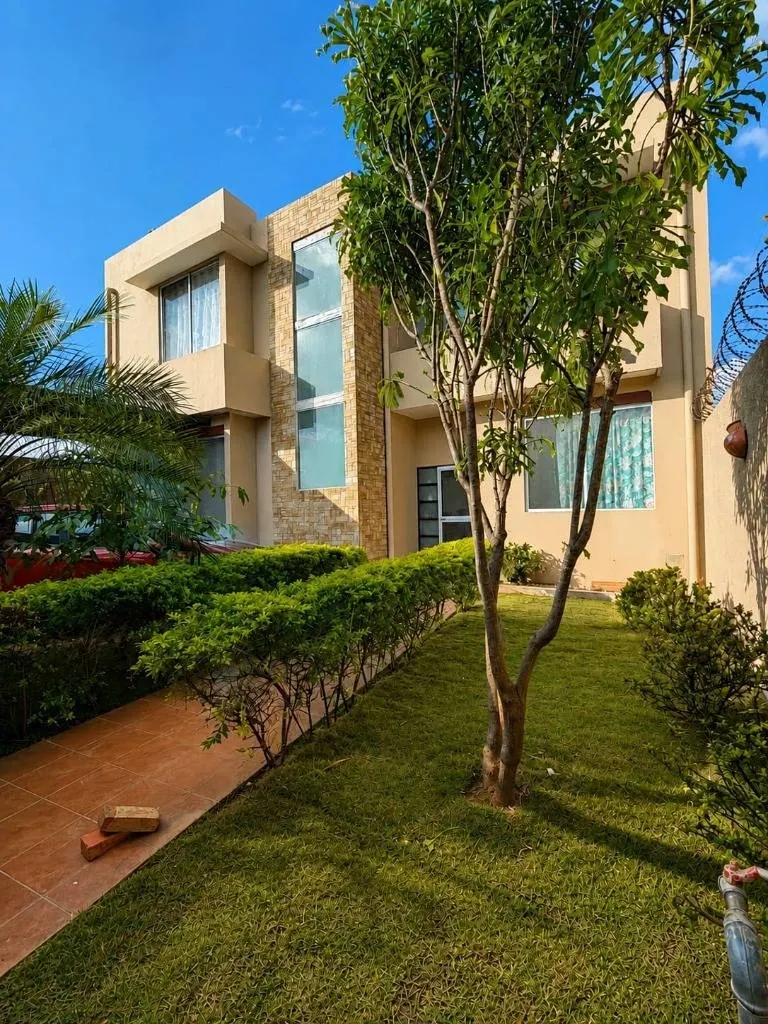 4-bedroom house for sale in the North Zone, Radial 26: foto 3 de 7