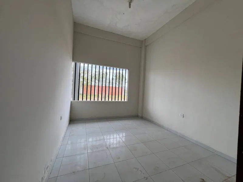 Corner house for commercial use for sale in Integración del Norte: foto 4 de 11