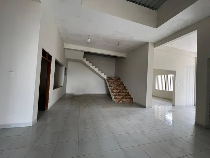 Corner house for commercial use for sale in Integración del Norte: foto 6 de 11