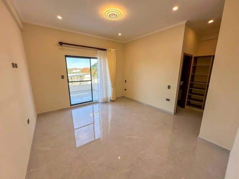 Casa a estrenar en alquiler en el condominio Florida II, Urubó: foto 4 de 15