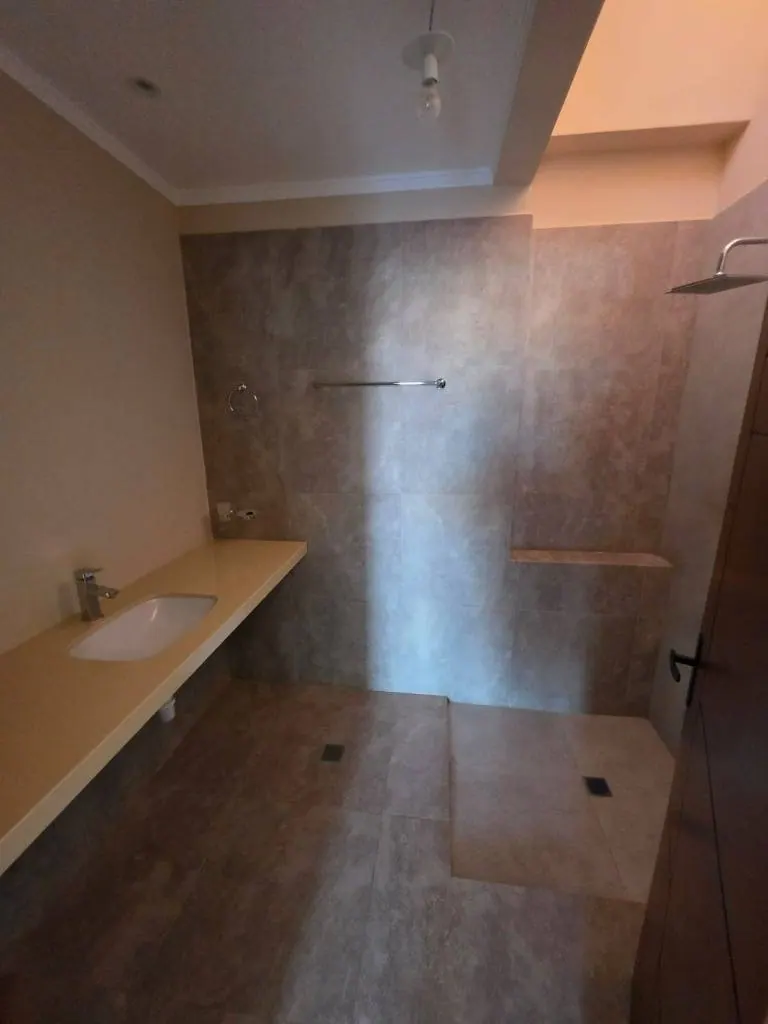 Casa de 3 dormitorios en venta en la Zona Este, 197 m²: foto 18 de 23