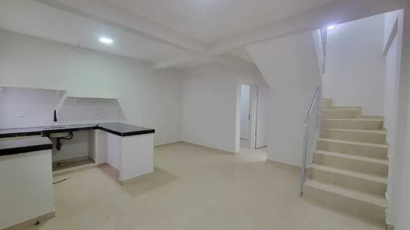 Departamento dúplex de 2 dormitorios en alquiler en la Zona Norte: foto 2 de 6