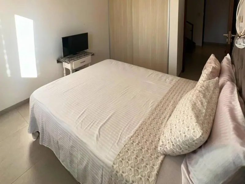 Departamento dúplex de 3 dormitorios en venta en Ziri Eins, Zona Este: foto 20 de 27
