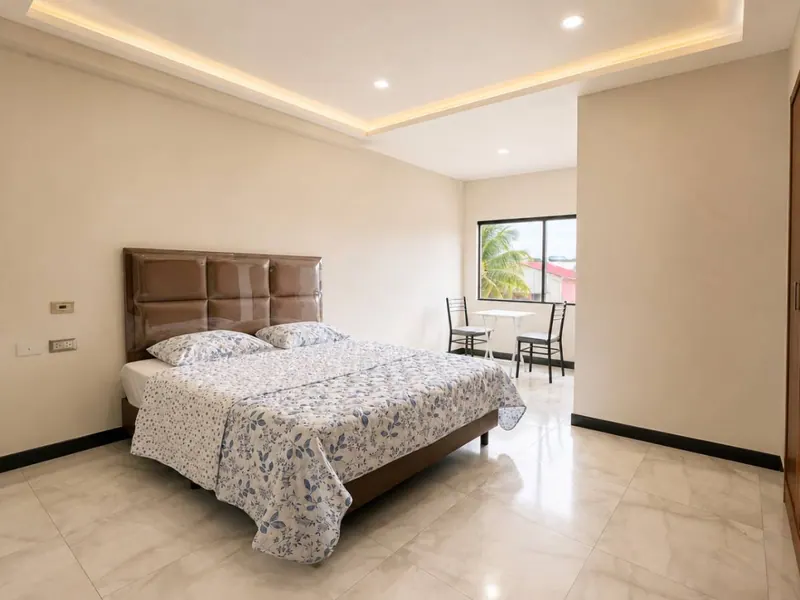 Edificio tipo hostal en venta sobre la Av. Circunvalación, Montero: foto 12 de 21