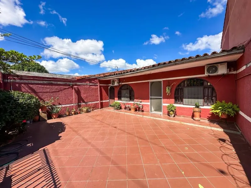 Terreno de 330 m² con construcción en venta sobre la Av. Francisco: foto 5 de 5