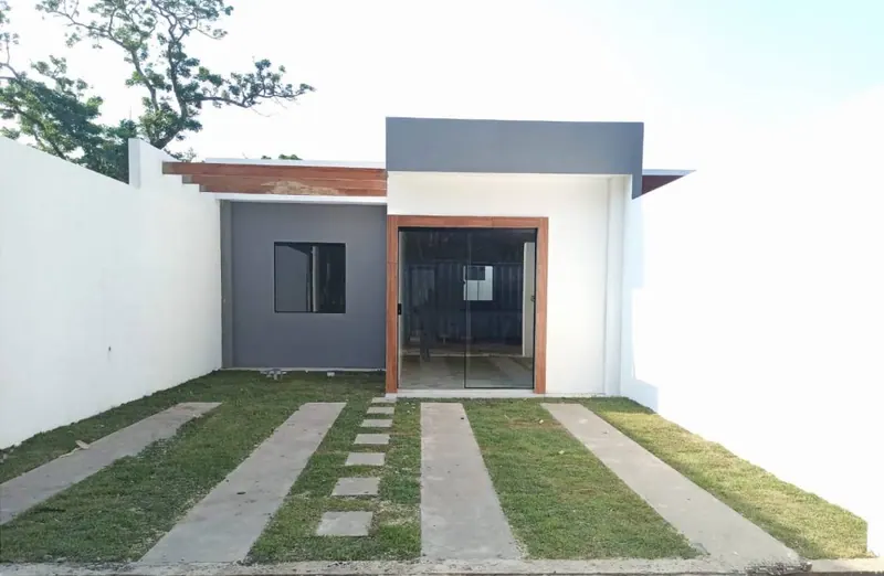 3-bedroom house for sale in Valle Sánchez, Warnes: foto 1 de 15
