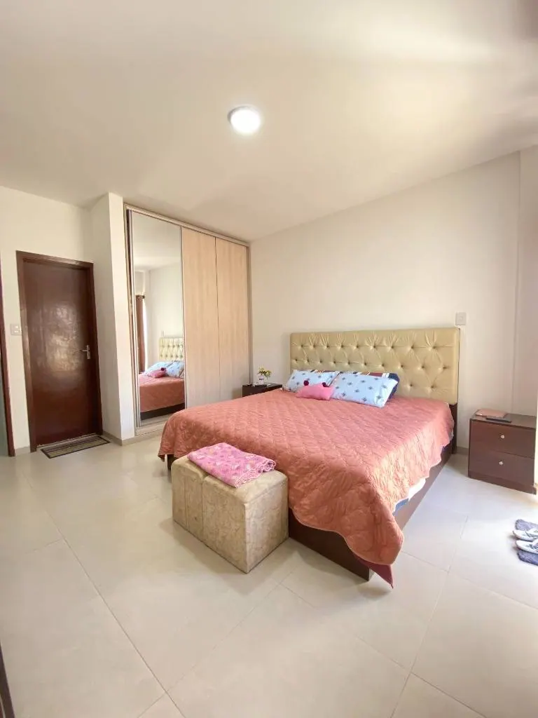 Departamento de 3 dormitorios en venta en la Zona Sur, con parqueo: foto 7 de 18