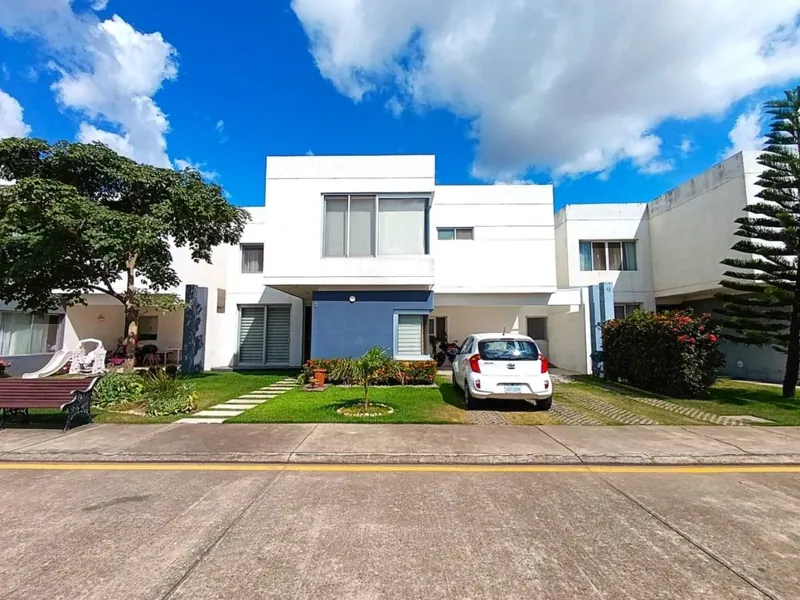 Casa en condominio en venta en la Zona Norte: foto 1 de 41