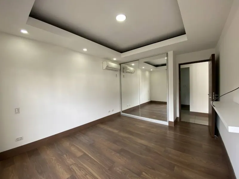 Departamento de 2 dormitorios en venta en Sky Blue, Equipetrol: foto 7 de 17