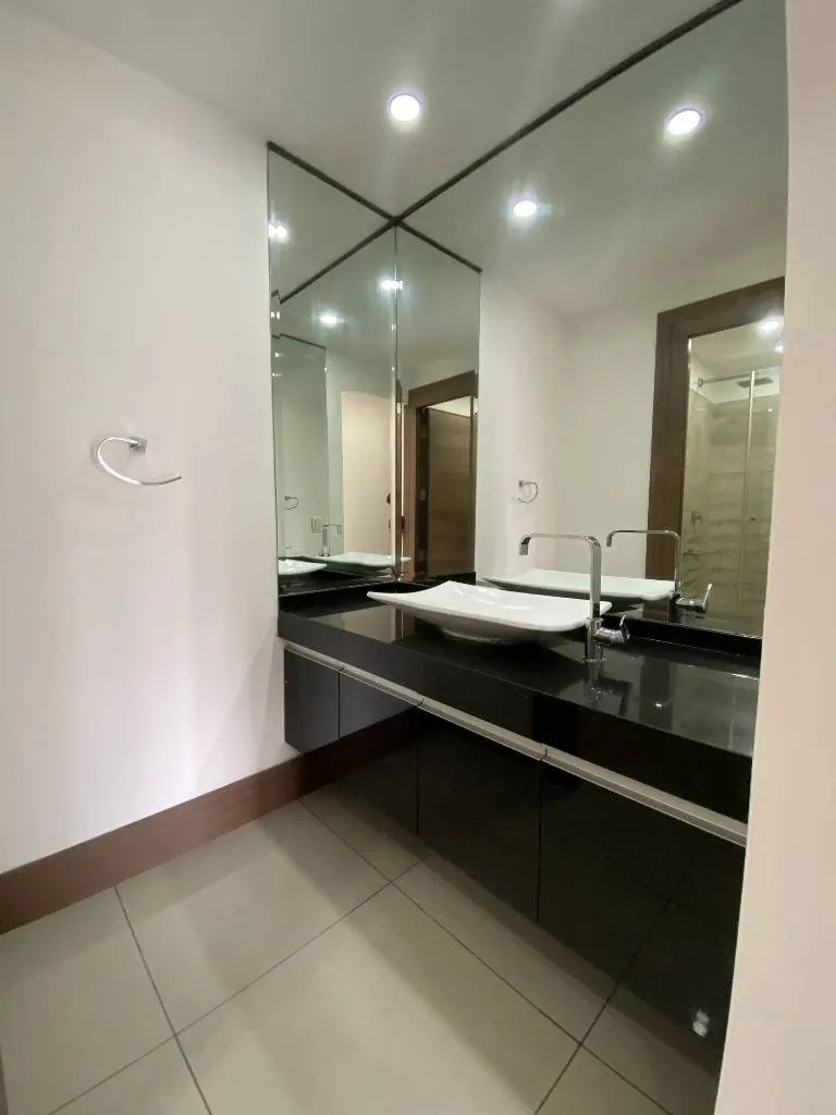 Departamento de 2 dormitorios en venta en Sky Blue, Equipetrol: foto 8 de 17