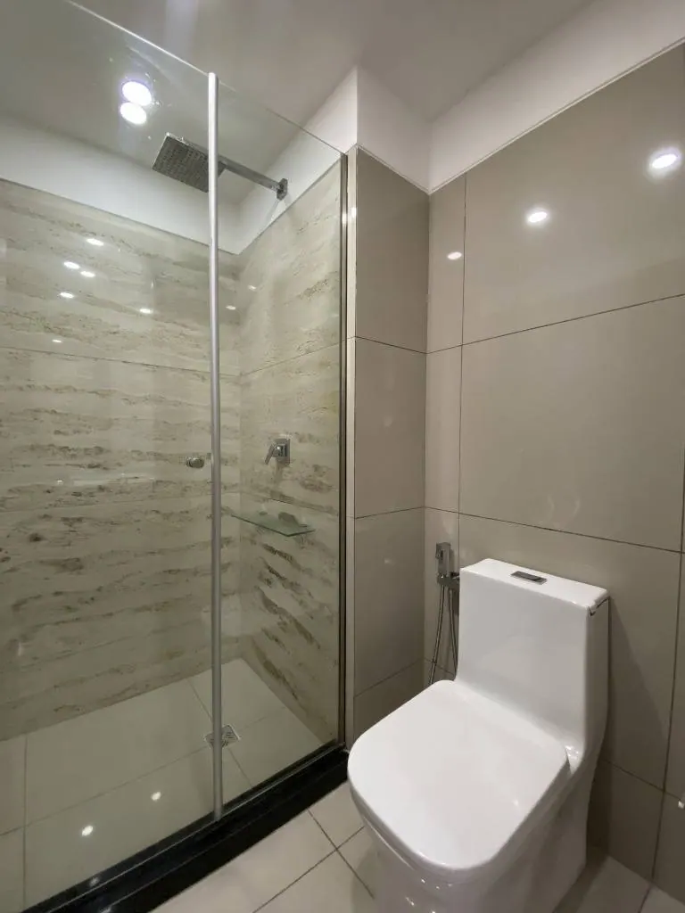 Departamento de 2 dormitorios en venta en Sky Blue, Equipetrol: foto 9 de 17